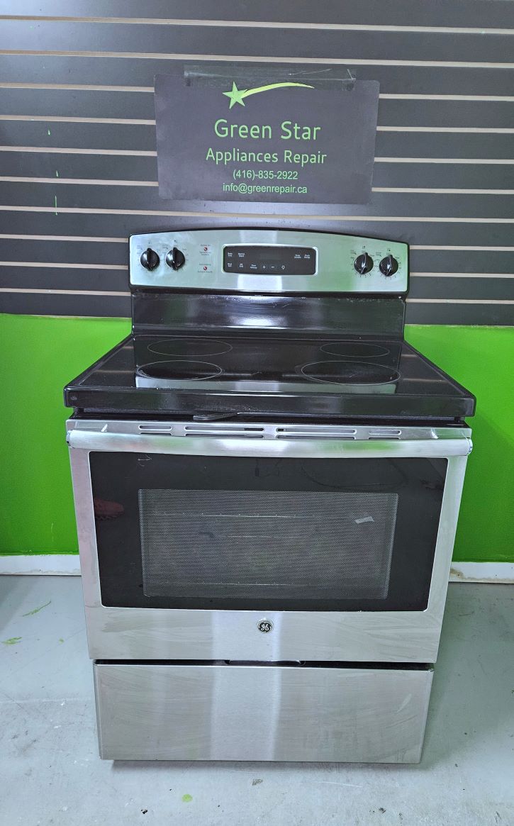 Freestanding Smooth Top Electric Range 30 in Stainless Steel GE